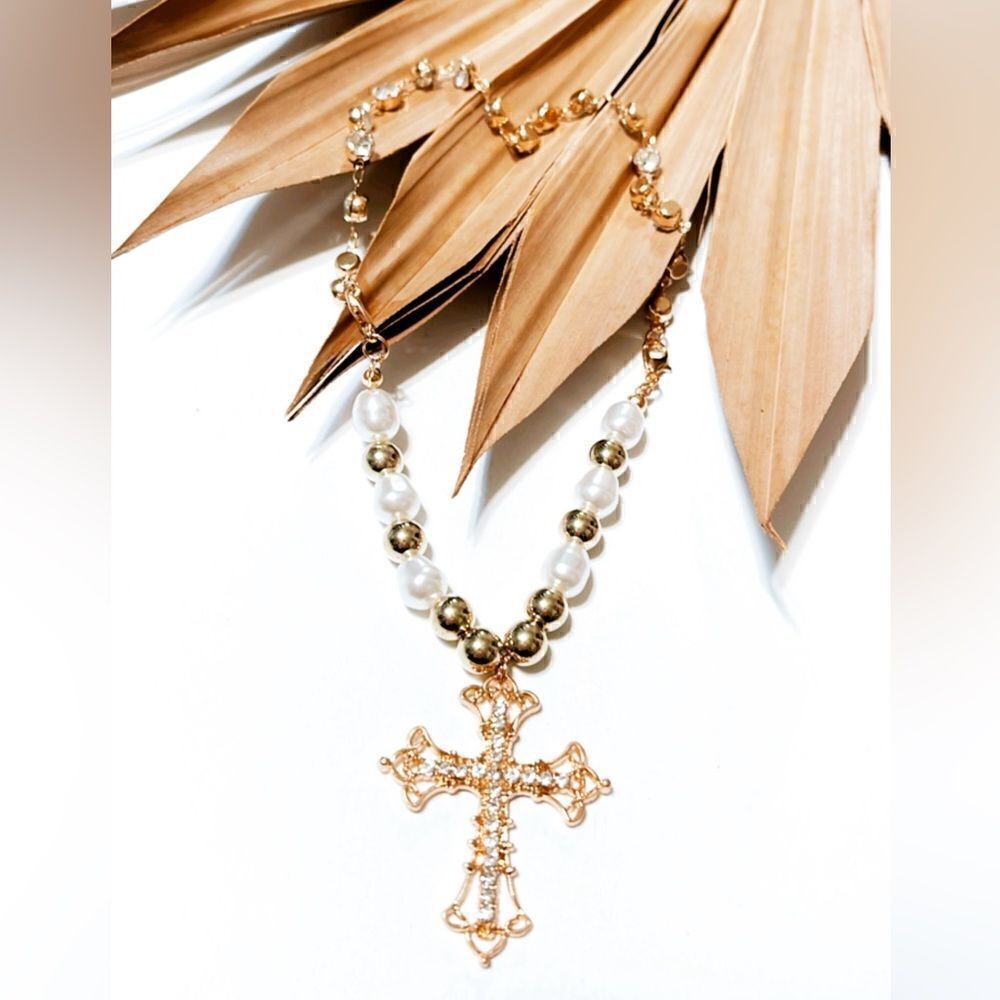 Cross necklace S437